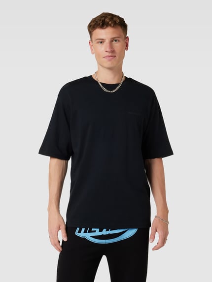 REVIEW T-Shirt mit Label-Detail Black 4