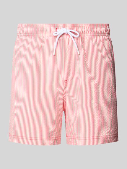 Produktfoto, Badehose aus Seersucker mit elastischem Bund Modell 'MAUI OCEAN' von Jack & Jones, Regular-Fit, Kordelzug, vertikale rosa-weiße Streifen, leichte Seersucker-Struktur