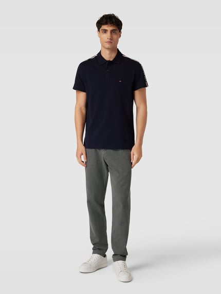 Tommy Hilfiger Chino mit Gesäßtaschen Modell 'CHELSEA' Kitt 1