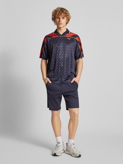 PUMA Performance Relaxed Fit Trikot mit Logo-Print Modell 'ROAD TO UNITY' Dunkelblau 1