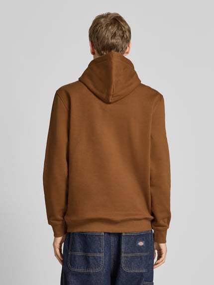 Tommy Jeans Regular Fit Hoodie aus Baumwoll-Mix Hellbraun 5