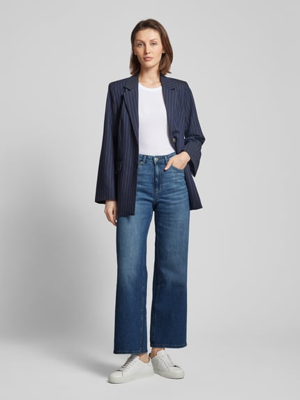 VERO MODA Jeansy o rozkloszowanym kroju w jednolitym kolorze model ‘TESSA’ Królewski niebieski melanż 1