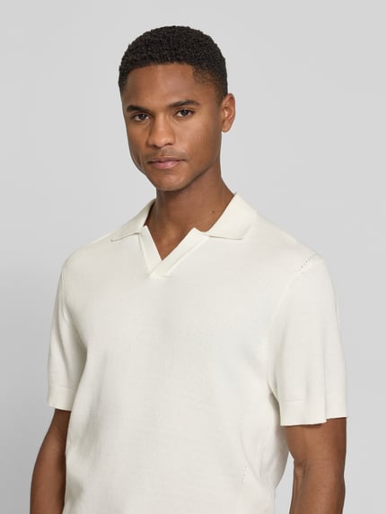 Casual Friday Regular Fit Strick-Poloshirt mit Strukturmuster Modell 'MOSVIK' Offwhite 3