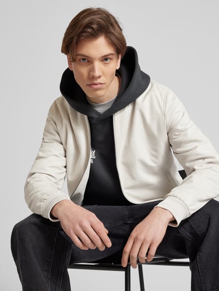 ONLY & SONS Regular Fit Blouson in Lederoptik Modell 'LUCAS' Hellgrau 3