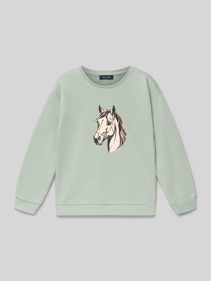Produktfoto, Sweatshirt mit Motiv-Print von Blue Seven in Mintgrün aus reiner Baumwolle, lockerer Schnitt, gerippte Abschlüsse, Rundhalsausschnitt, vorne Pferde-Motiv-Print
