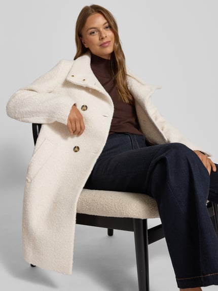 s.Oliver BLACK LABEL Płaszcz wełniany o kroju shaped fit z dwurzędową listwą guzikową Piaskowy 3