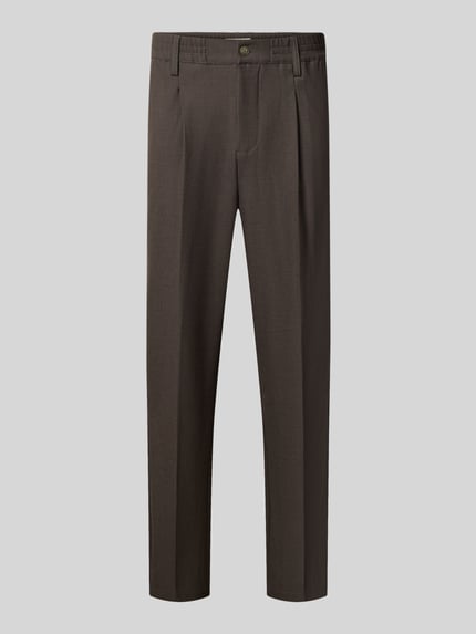 Produktfoto, Hose mit elastischem Bund und Bügelfalten Modell 'MARC 2.0' von Casual Friday, brauner Material-Mix mit Viskose-Anteil, Regular Fit, schmale Form, sichtbare Eingrifftaschen und Paspeltaschen, strukturierte Textur.