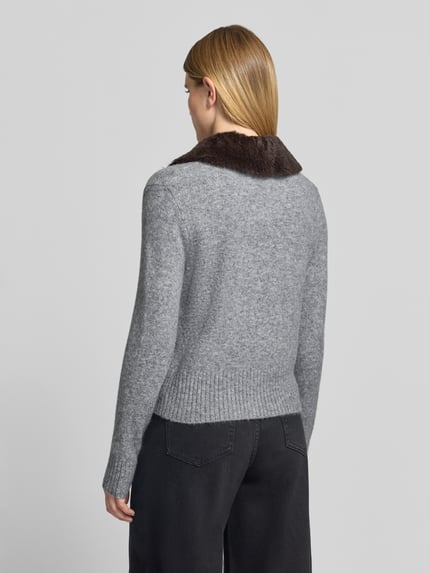 OPUS Slim Fit Strickjacke mit Kunstfellkragen Modell 'Dofur' Mittelgrau 5