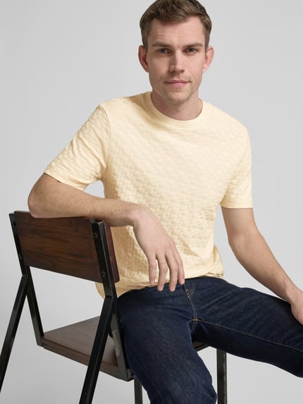 BOSS T-Shirt mit Strukturmuster Modell 'Thompson' Offwhite 3