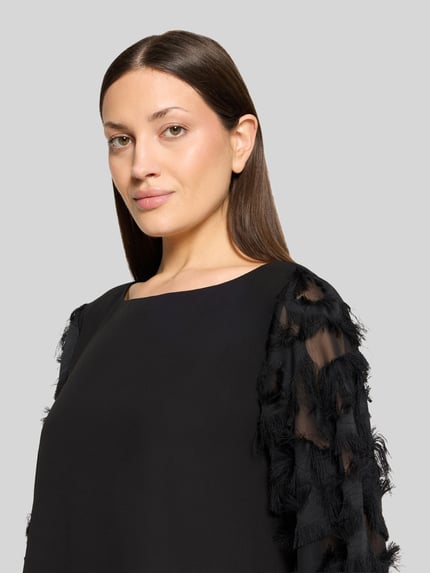Betty Barclay Kurze Langarmbluse mit Fransendetails Black 3
