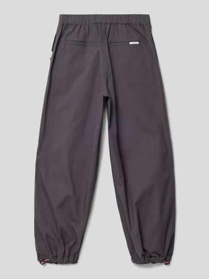 Garcia Hose in unifarbenem Design Graphit 3