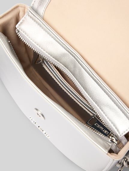 Hey Marly Handtasche mit Label-Applikation Modell 'Soul Sister' Silber 5