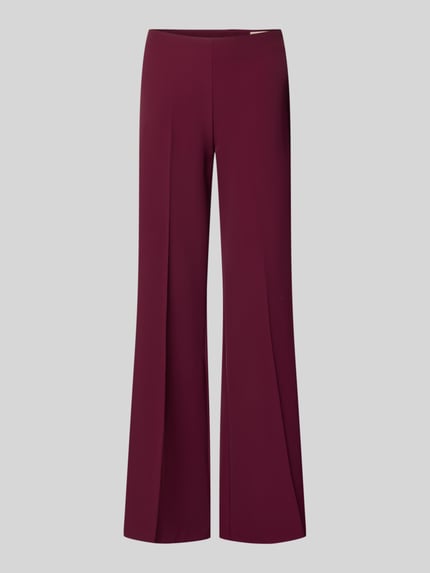 Productfoto, Flared Fit Hose met bandplooien van Rinascimento in bordeaux, elastische materiaalmix, flared fit, elastische band, naadritssluiting, bandwijdte maat S 37 cm, binnenbeenlengte maat S 85 cm