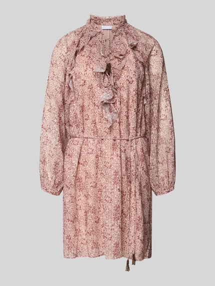 Produktfoto, Knielanges Kleid mit Raglanärmeln von Jake*s Collection, prosty krój, długość do kolan, stójka, falbany, wiązany pasek, raglanowe rękawy, długość tyłu w rozmiarze 36: 92 cm, szerokość w rozmiarze 36: 55 cm, długość rękawów w rozmiarze 36: 60 cm, wzór drobne kwiaty, odcienie różu i beżu, lekka tekstura tkaniny