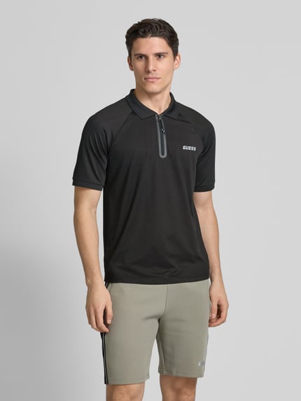 GUESS Activewear Regular Fit Poloshirt mit Reißverschluss Modell 'JAISS' BLACK 4