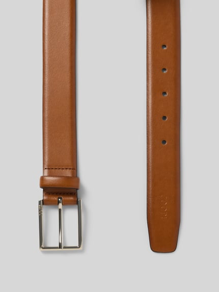 Produktfoto, Gürtel aus Rindsnappa mit Logo-Prägung von JOOP! COLLECTION in glänzender Optik, Struktur, Glattleder, goldene Schnalle
