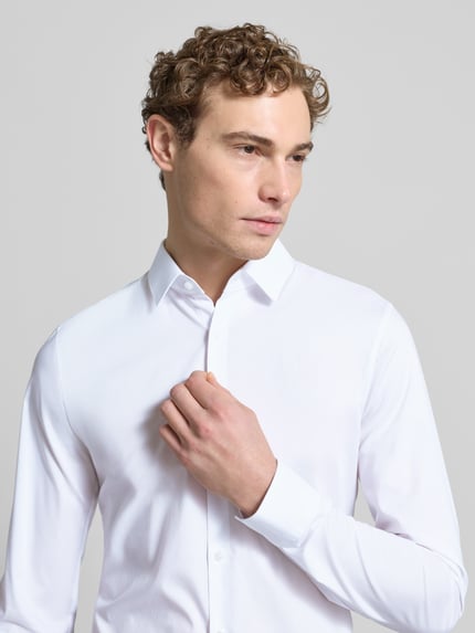 OLYMP No. Six Super Slim Fit Businesshemd mit extra langem Arm Modell 'URBAN KENT' Weiss 3