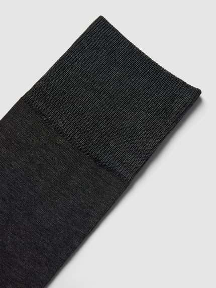 FALKE Socken in melierter Optik Anthrazit Melange 2