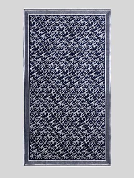 Produktfoto, Handtuch aus reiner Baumwolle Modell 'SCRIPT TOWEL' von TOMMY HILFIGER, Optik: Allover-Muster mit Logo-Print, Frottee-Struktur.