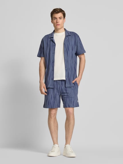KnowledgeCotton Apparel Loose Fit Shorts mit elastischem Bund Rauchblau 1