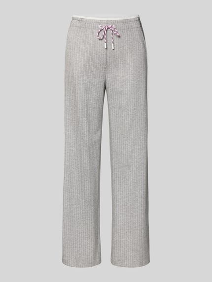Produktfoto, Wide Fit Stoffhose aus Viskose-Mix von Marc Cain, elastischer Bund mit Tunnelzug, hellgraues feinstrukturiertes Stoffmuster
