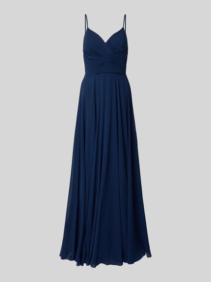 Produktfoto, Abendkleid mit Drapierungen und V-Ausschnitt von Mascara in Dunkelblau, taillierter Schnitt, Maxikleid, fließende Textur