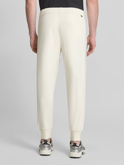 BOSS Regular Fit Sweathose mit Label-Detail Offwhite 5