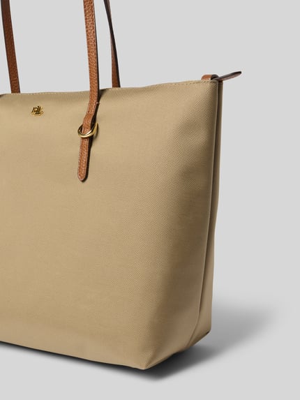 Produktfoto, Tote Bag met labelapplicatie model 'KEATON' van Lauren Ralph Lauren, dames tas in beige met bruine draagbanden, hoofdvak met ritssluiting, breedte 37 cm, lengte 28 cm, diepte 13 cm, schouderriemlengte 54 cm