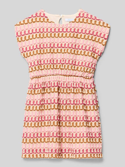 Produktfoto, Kleid im Allover-Look mit Rundhalsausschnitt von Mayoral, A-Linie, Strukturmuster in Rosa, Braun und Beige auf grauem Hintergrund