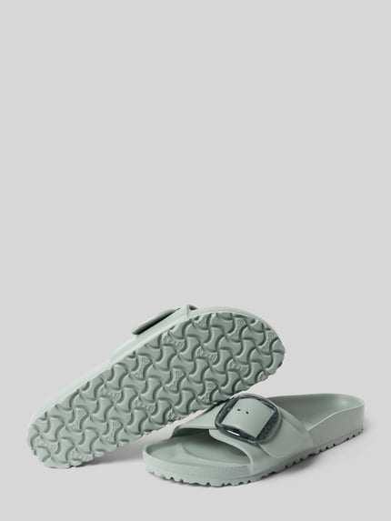 Productfoto, sandaaltjes in comfortmodel model 'MADRID BIG BUCKLE EVA' van Birkenstock, geprofileerde eva-profielzool, doornsluiting, hakhoogte maat 40: 3 cm