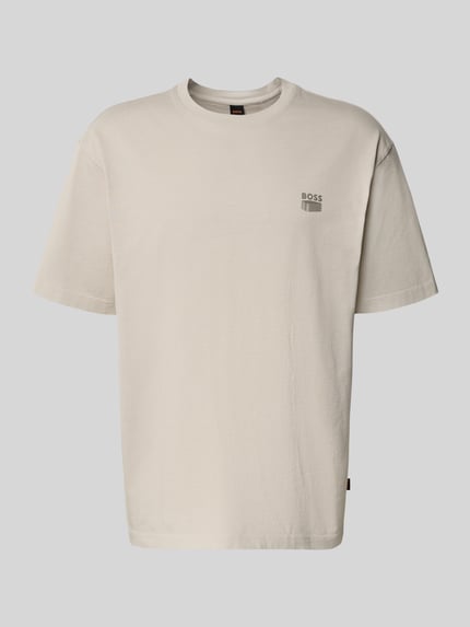 Produktfoto, Regular Fit T-Shirt aus reiner Baumwolle Modell 'TE-BRUTALISM' von BOSS Orange, gładka struktura, biały kolor, krój regular fit, drobny ściągacz, krótki rękaw, okrągły dekolt, naszywka z logo