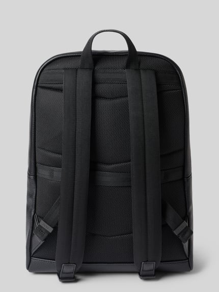 Produktfoto, Rucksack in Leder-Optik Modell 'Ray EVO' von BOSS, schwarz, rechteckige Form, strukturierte Textur, Herren Rucksack von BOSS