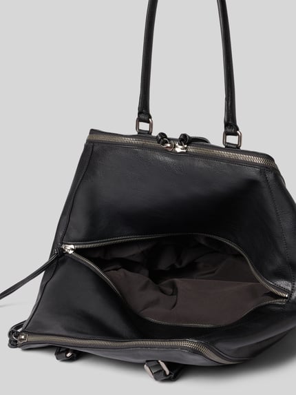 Produktfoto, Satchel Bag aus echtem Leder von LIEBESKIND BERLIN in Schwarz mit geteiltem Hauptfach, Zweiwege-Reißverschluss und Label-Prägung