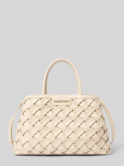 Productfoto, Handtasche mit Label-Detail Modell 'ENNIS' van VALENTINO BAGS in beige met geweven structuur, open hoofdvak, korte handgrepen, verstelbare schouderriem, binnenvak met rits, afmetingen ca. 39x23x17 cm, schouderriem ca. 40 cm