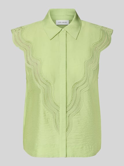 Top bluzkowy z haftem ażurowym Model 'COLE' Shop The Look MANNEQUINE