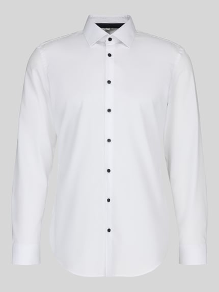 Produktfoto, weißes Super Slim Fit Business-Hemd mit Kentkragen von Jake*s aus reiner Baumwolle, Knopfleiste, glatte Textur