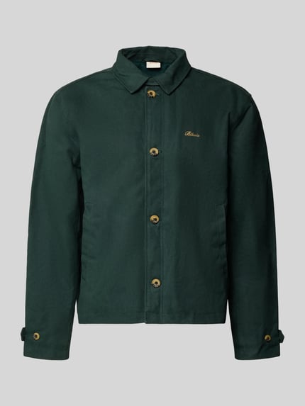 Produktfoto, zielona Jacke mit Label-Stitching und Eingrifftaschen von BLKVIS z bawełny, regular fit, kołnierz i guziki, widoczna faktura materiału