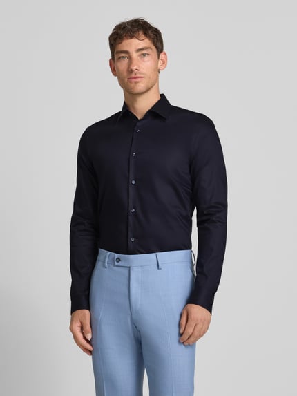 BOSS Slim Fit Businesshemd mit extra langem Arm Modell 'HANK' Marine 4