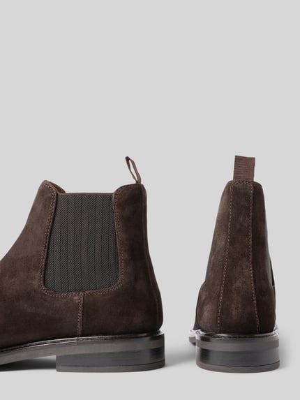 Productfoto, donkerbruine suède structuur, elastisch inzetstuk, zichtbare zool, chelsea boots uit echt leer model 'St Fairkon' van GANT, Heren chelsea boots