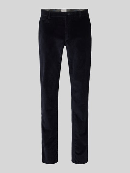 Produktfoto, Slim Fit Cordhose mit Gesäßtaschen Modell 'Fabio' von Brax, dunkle Farbe, feine Cordstruktur, elastischer Baumwoll-Mix, Eingrifftaschen, Knopf- und Reißverschluss, Bundweite 42 cm, Innenbeinlänge 82 cm, schmal geschnitten