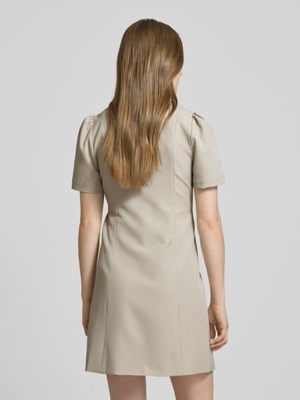 Neo Noir Minikleid mit Schnürverschluss Beige 5