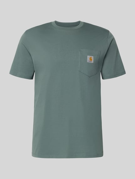 Produktfoto, Regular Fit T-Shirt mit Logo-Patch von Carhartt Work In Progress in Grün, reine Baumwolle, Rundhalsausschnitt, Brusttasche