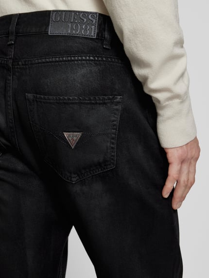 GUESS Relaxed fit jeans in 5-pocketmodel, model 'JAMES' Zwart - 3