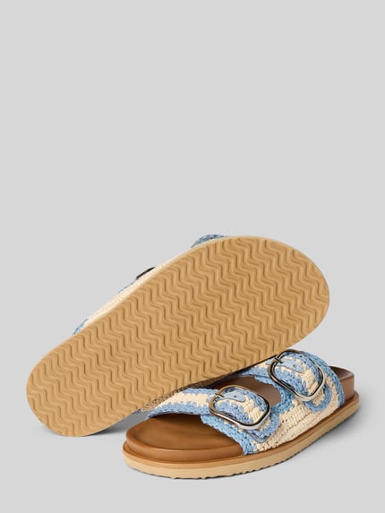 INUOVO Slides in Flecht-Optik Hellblau 4