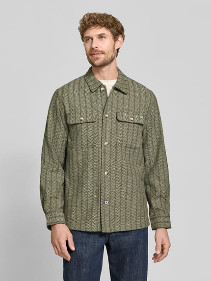 Scotch & Soda Relaxed Fit Hemdjacke mit Kentkragen und Brusttaschen Dunkelgruen 4