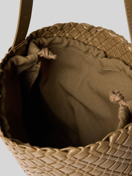 Produktfoto, Shopper mit grobem Webmuster von Tommy Hilfiger, efekt: jednolity kolor, główna przegroda, aplikacja z logo, kwadratowy kształt
