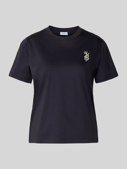 Produktfoto, T-Shirt mit Ziersteinbesatz von Comma in Schwarz aus reiner Baumwolle, Regular-Fit, Rundhalsausschnitt, Rückenlänge 58 cm, Größe 36