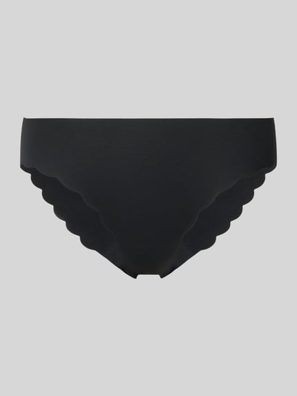 slim fit slip in naadloos design model 'Rio' Shop The Look MANNEQUINE