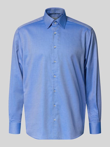 Produktfoto, Regular Fit Business-Hemd mit Kentkragen von ETERNA in Hellblau aus Reine Baumwolle, durchgängige Knopfleiste, Langärmelig, Sportmanschetten, Rückenlänge 79 cm, Schulterbreite 46 cm, Ärmellänge 65 cm