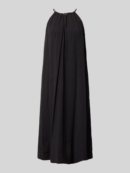 Produktfoto, zwart Midikleid met ronde hals met plooien, steekzakken, druppelvormige hals achterzijde, micromodalmix, model 'Widala' van OPUS